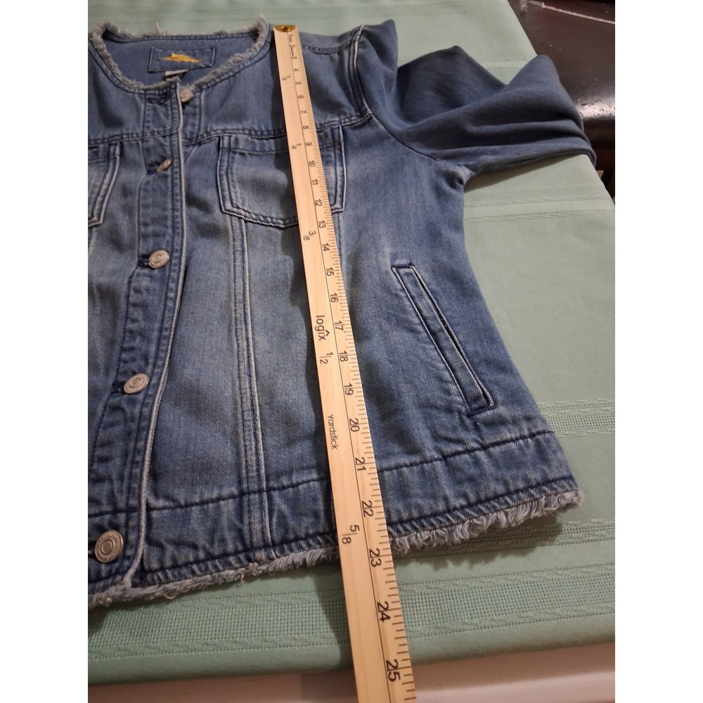 Tommy Bahama Womens Medium Wash Denim Jacket Tropical Floral Back Frayed M - Picture 9 of 13